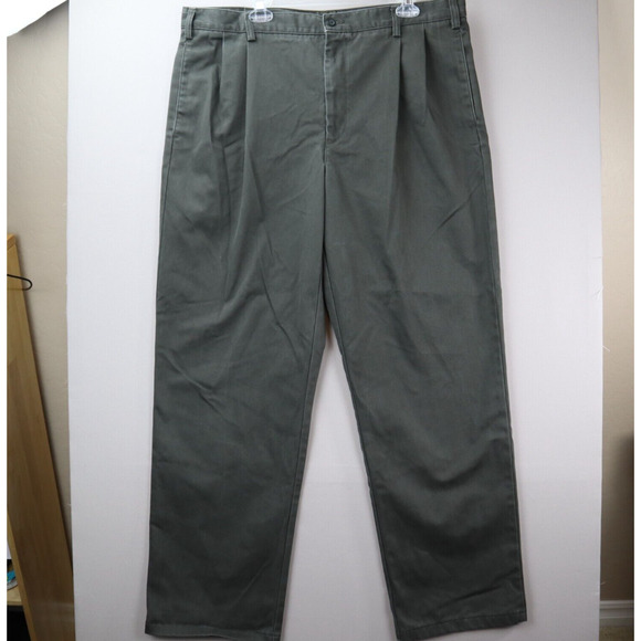 Eddie Bauer Chino Pants Mens 36 x 33 Green Grey Wrinkle Free Relaxed Fit Cotton - Picture 1 of 12